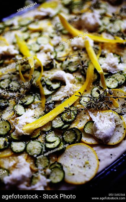 Pizza with courgettes