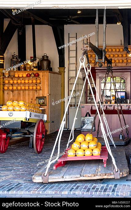Netherlands, Edam, Jan Nieuwehuizenplein, De Kaaswaag, historical cheese store