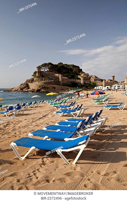 Beach, the historic district of Villa Vela at the back, Tossa de Mar, Costa Brava, Catalonia, Spain, Europe, PublicGround