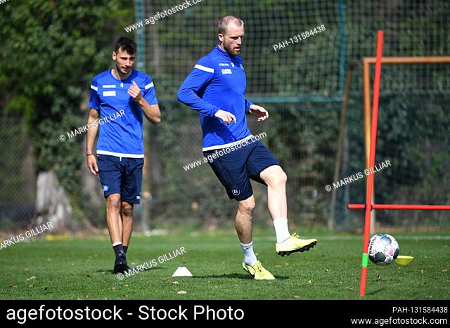 left to right Lukas Froede (KSC), Philipp Hofmann (KSC). GES / Football / 2.Bundesliga: First training session of Karlsruher SC after the break due to the...