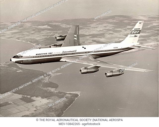 Boeing 707-320B, N761PA