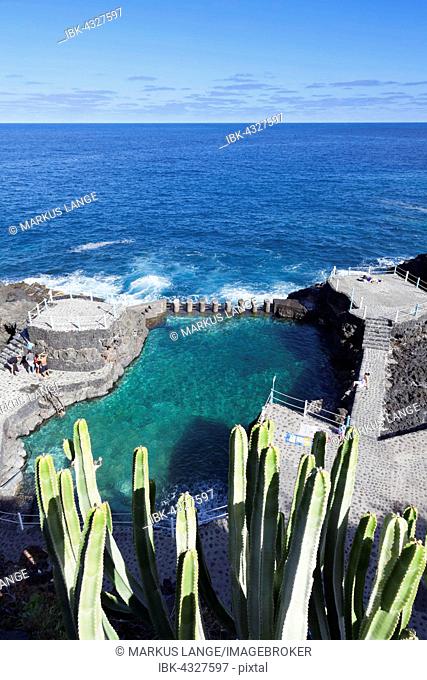 Natural swimming pool Charco Azul, San Andrés, La Palma, Canary Islands, Spain