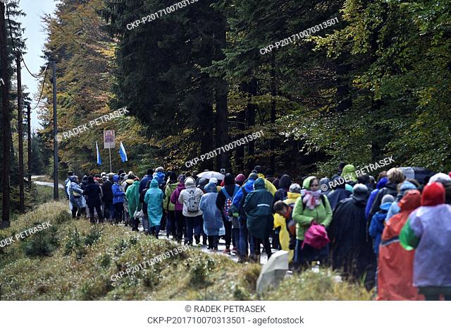 Hundreds of Polish pilgrims pray during the procession at the Polish-Czech border near the town of Szklarska Poreba, Poland, October 7, 2017