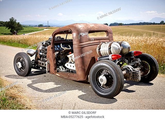 Hot-Rod, Rat-Rod, self-built with airplane radial engine