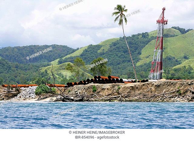 Construction of a refinery and harbour area of the Ramu Nickel Mine, chinese mining company, Basamuk, Papua New Guinea, Melanesia