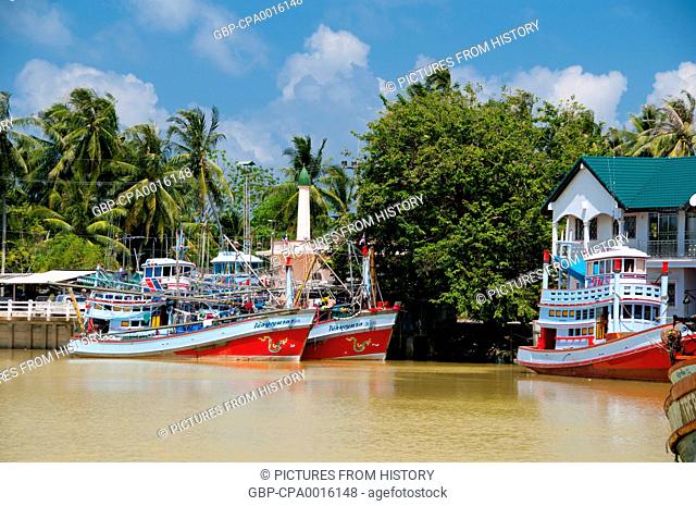 Thailand: Large fishing boats, Saiburi, southern Thailand