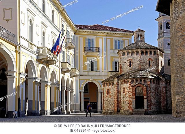 City hall and Romanic baptistry, Piazza Mons. Carlo Rossi square, Biella, Piedmont, Italy, Europe