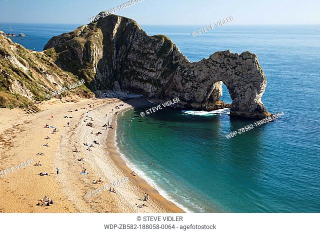 England, Dorset, Durdle Door, Durdle Door Beach