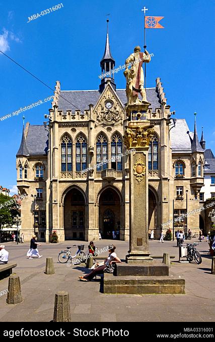 Town hall with Roland column at Fischmarkt in Erfurt, Thuringia, Germany