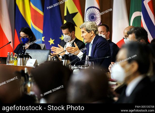 John Kerry, the US President's special envoy for climate, speaks as part of the Petersberg climate dialogue at the Federal Foreign Office in Berlin, July 19