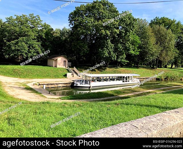 Boat trip on a canal in Picardy, Silly-la-Poterie, Hauts-de-France, France