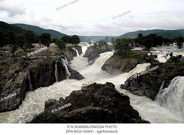 Hogenakkal falls ; Tamil Nadu ; India