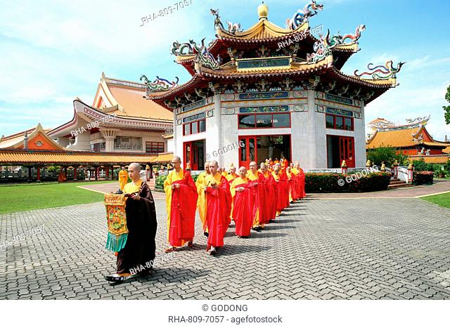 Buddhist ceremony, Liberation Rite of Water and Land, Kong Meng San Phor Kark See Monastery, Singapore, Southeast Asia, Asia