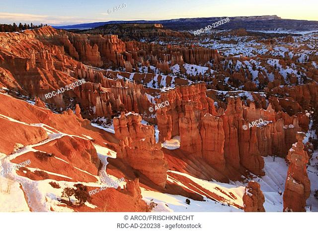 Bryce Canyon, stone formations, view from Sunset Point, Bryce Canyon, Utah, USA, hoodoos