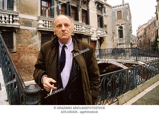 Joseph Brodsky (1940-1996), Russian-born American poet, Nobel Prize for Literature in 1987. Photographed in Venice in 1989