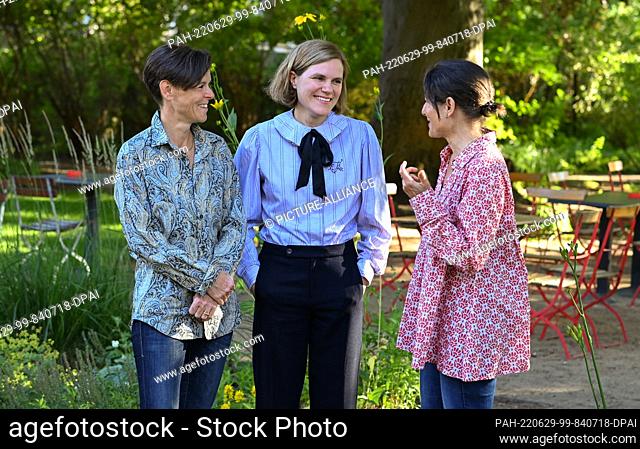 28 June 2022, Brandenburg, Potsdam: Author Antje Ravik Strubel (l-r), actress Fritzi Haberlandt and author Zaia Alexander join the 10th LIT:potsdam literary...