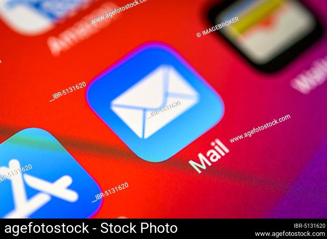 Apple Mail App, email, icon, logo, display, screen, iPhone, app, mobile phone, smartphone, iOS, detail, full format