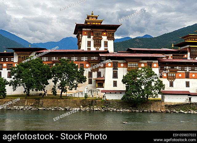 Klosterfestung Punakha Dzong, Punakha, Bhutan / Monastery and fortress Punakha Dzong, Punakah, Bhutan