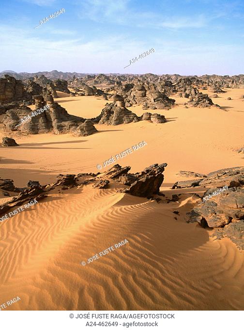 Wadi Teshuinat, Jebel Acacus. Southern Lybia