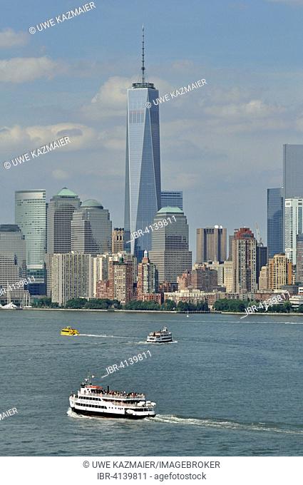 Freedom Tower and tourist boat, South Manhattan, New York City, New York, USA