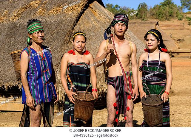 Native Phnong people wearing traditional costume, ethnic minority, Pnong, Bunong, Senmonorom, Sen Monorom, Mondulkiri Province, Cambodia