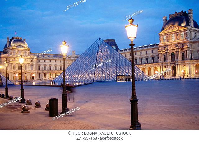 Louvre Pyramid, Louvre Museum. Paris, France
