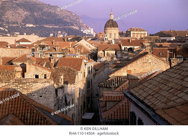 Roofscape, with evidence of repairs in progress in 1997, Dubrovnik, Dalmatia, Croatia, Europe