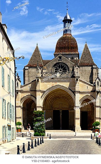 Collegiale Notre Dame, collegiate church, Beaune, Department of Cote d'Or, Burgundy, France, Europe
