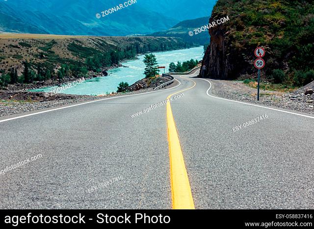 Chuysky trakt road in the Altai mountains. One of the most beautiful road in the world