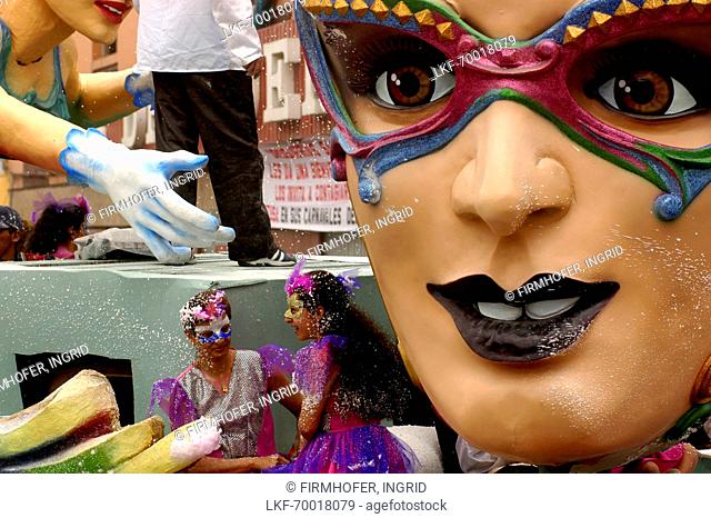 Carroza with mask, Carnaval de Negros y Blancos, Pasto, Colombia, South America