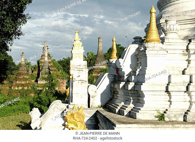 Buddhist monastery, Hsipaw area, Shan State, Republic of the Union of Myanmar Burma, Asia