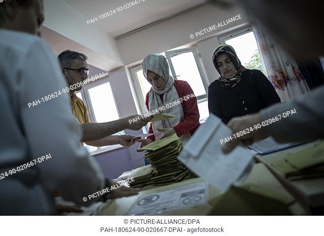 Ballots are being counted after polls closed for the 2018 Turkish snap twin elections at a polling station in Istanbul, Turkey, 24 June 2018
