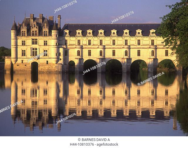 castle, Chenonceau Chateau, France, Europe, Indre et Loire, Loire Valley, moated, river, River, shore, way
