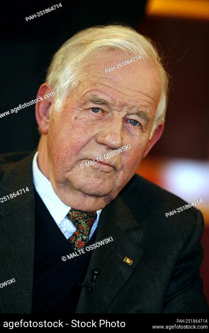 Politician Kurt BIEDENKOPF has died at the age of 91. Archive photo; Kurt BIEDENKOPF, Germany, politician, CDU, former Prime Minister of Saxony, portrait