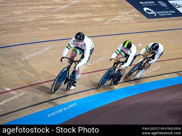 26 February 2020, Berlin: Cycling/track: World Championship, team sprint men, qualification: The team from Australia, Thomas Cornish (l-r)