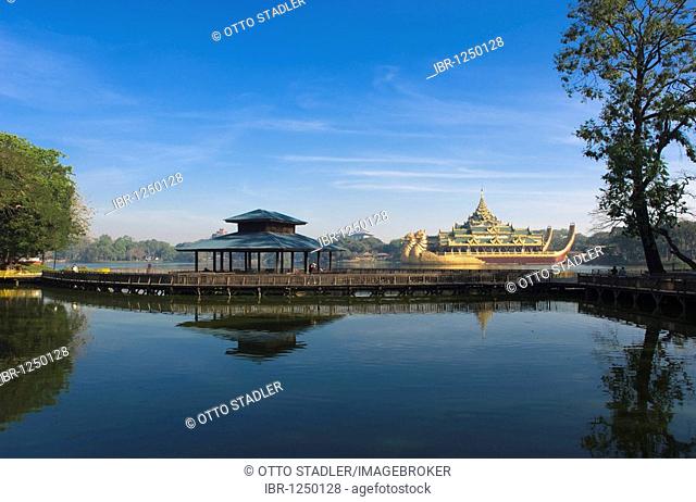 Karaweik restaurant, dragon boat, Kandawgyi Lake, Rangoon, Yangon, Burma, Myanmar, Asia