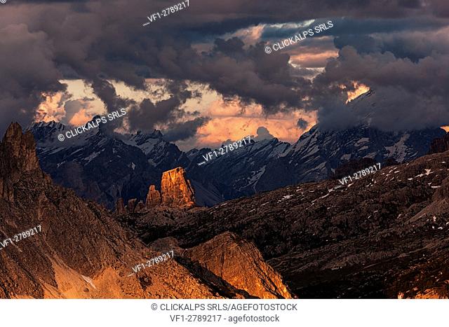 Cinque Torri, Ampezzo Dolomites, Cortina d'Ampezzo, Belluno, Veneto, Italy