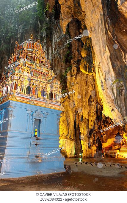 Temple in Batu Caves are a set of caves, some of which have been converted into temples, in a limestone hill located 10 kilometers north of Kuala Lumpur