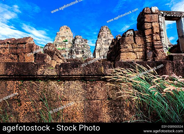 ruins of the East Mebon temple, Angkor area, Siem Reap, Cambodia
