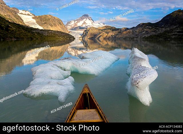 ice, icebergs, Jacobson Glacier, Jacobson Lake, Coast Mountains, climate change, observing climate change, canoeing, Chilcotin region, British Columbia, Canada