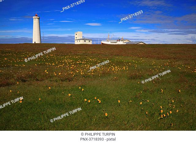 Iceland, Sudurnes, Gardur. Le phare de Gardskagi lighthouse