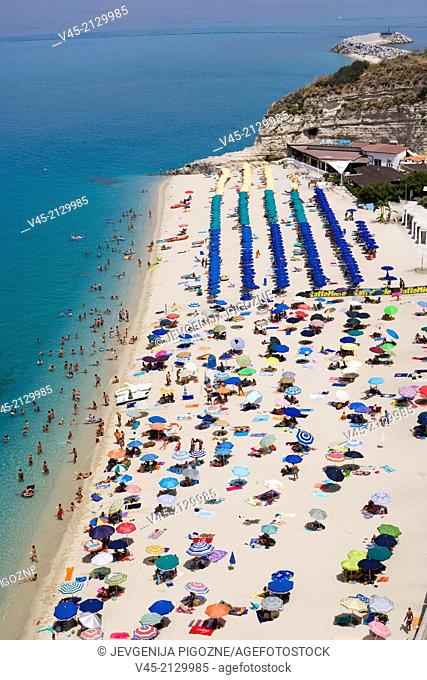 The beach from the terrace of Corso Vittorio Emmanuele, Tropea, Vibo Valentia, Calabria, Southern Italy, Italy