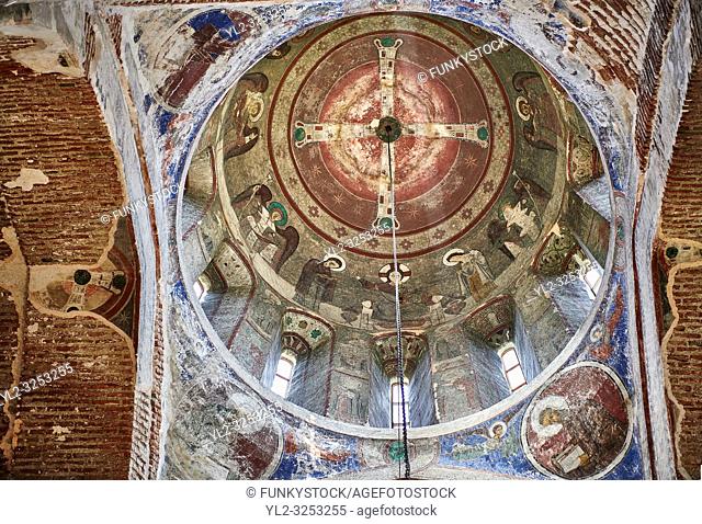 Pictures & imagse of the interior cupola frescoes of the Timotesubani medieval Orthodox monastery Church of the Holy Dormition (Assumption)