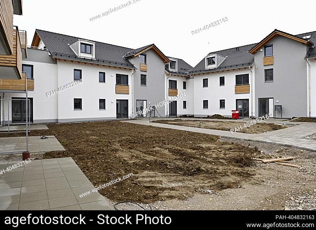 In the municipality of Aschheim in the district of Munich, condominiums are nearing completion. ?. - Ashheim/Bayern/Deutschland