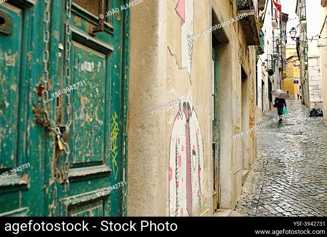 The narrow streets of Alfama, the old quarter of Lisbon