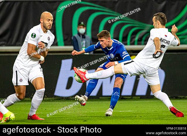 Gent's Alessio Castro Montes and Partizan's Bibras Natkho fight for the ball during a soccer match between Belgian KAA Gent and Serbian FK Partizan