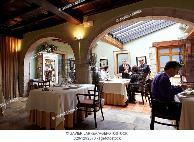 Cenador de Amos restaurant, Villaverde de Pontones, Cantabria, Spain