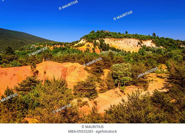 France, Provence, Vaucluse, Rustrel, Colorado of Rustrel, ocher quarries