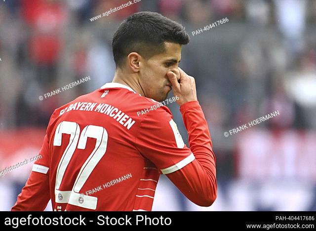 Joao CANCELO (FC Bayern Munich) gesture, wrinkle his nose, action, single image, cropped single motif, half figure, half figure