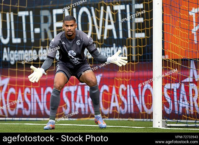 Cercle's goalkeeper Lisboa Warleson pictured during a soccer match between Sint-Truiden VV and Cercle Brugge, Sunday 27 August 2023 in Sint-Truiden